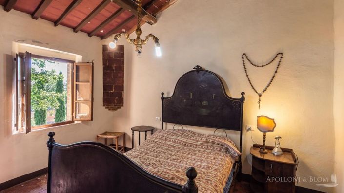 Image No.25-4 Bed Apartment for sale