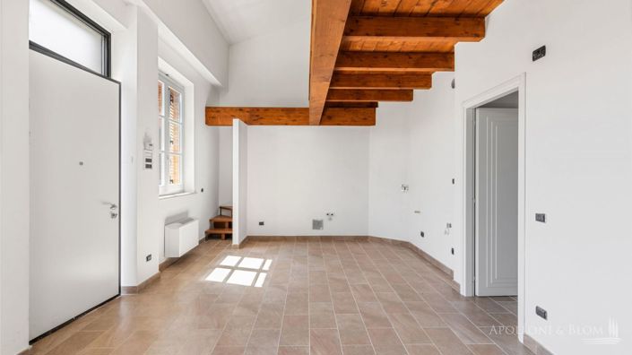 Image No.17-2 Bed Apartment for sale