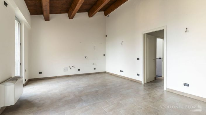 Image No.19-2 Bed Apartment for sale