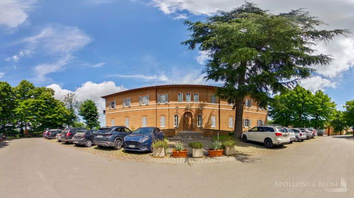 Image No.21-3 Bed Apartment for sale