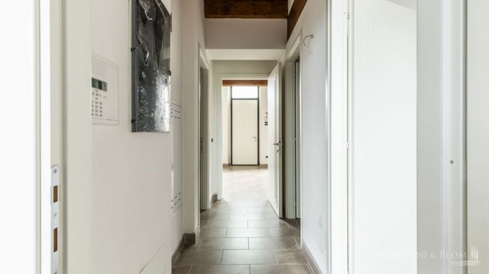 Image No.22-3 Bed Apartment for sale