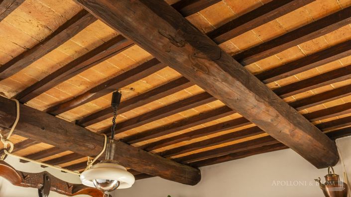 Image No.19-7 Bed Apartment for sale