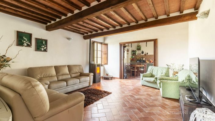 Image No.29-7 Bed Apartment for sale