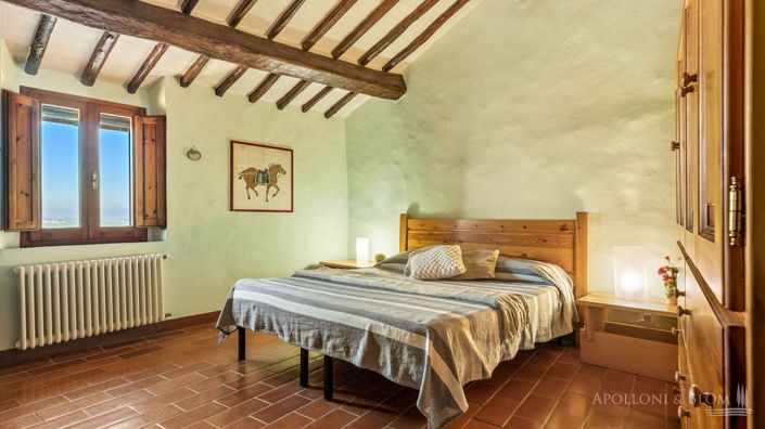 Image No.15-4 Bed Apartment for sale