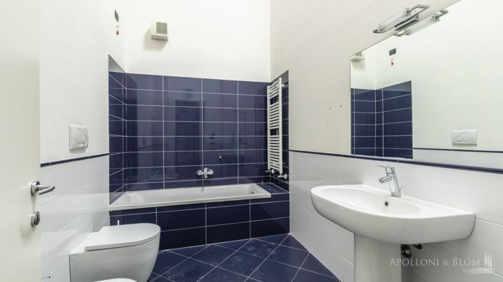 Image No.16-3 Bed Apartment for sale