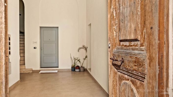 Image No.3-3 Bed Apartment for sale