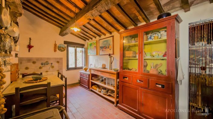 Image No.25-2 Bed Apartment for sale