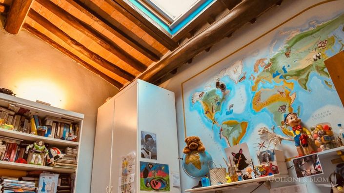 Image No.20-2 Bed Apartment for sale