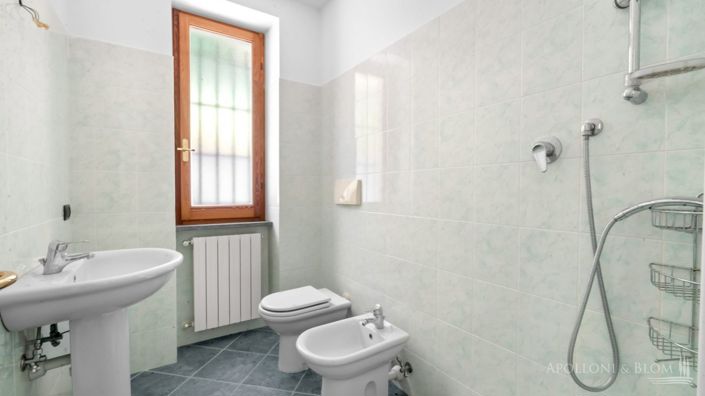 Image No.11-3 Bed Villa for sale