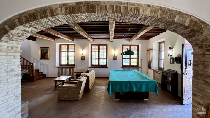 Image No.17-5 Bed Apartment for sale