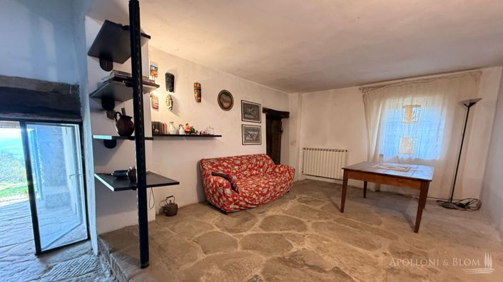 Image No.10-4 Bed Apartment for sale