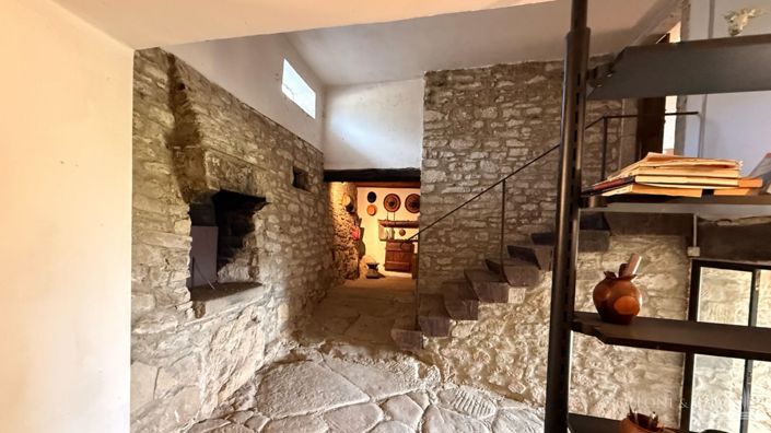 Image No.4-4 Bed Apartment for sale