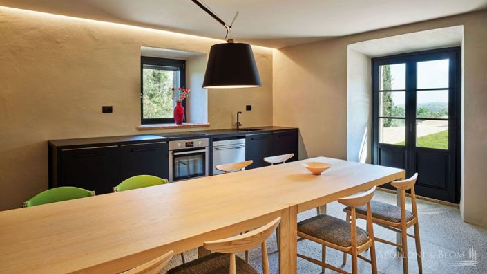 Image No.3-5 Bed Villa for sale