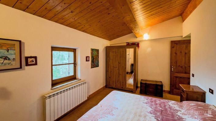 Image No.15-2 Bed Apartment for sale