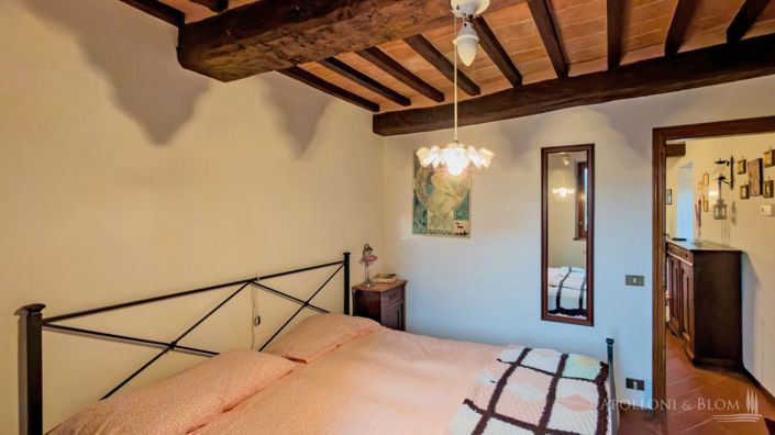 Image No.9-2 Bed Apartment for sale