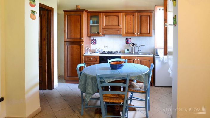 Image No.12-5 Bed Apartment for sale