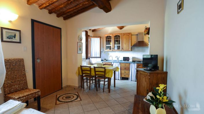 Image No.14-5 Bed Apartment for sale