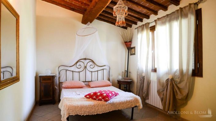 Image No.30-5 Bed Apartment for sale