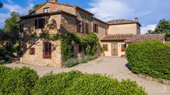 Image No.14-Villa de 9 chambres à vendre à Lucignano