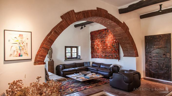 Image No.17-Villa de 9 chambres à vendre à Lucignano