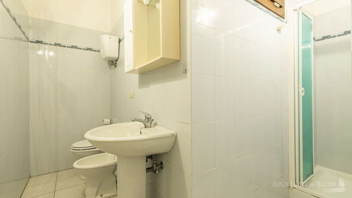 Image No.12-1 Bed Apartment for sale