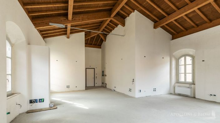 Image No.12-2 Bed Apartment for sale