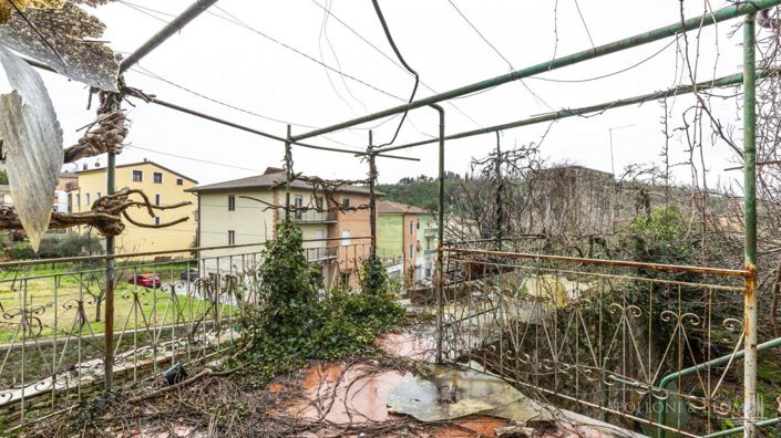 Image No.19-9 Bed Apartment for sale