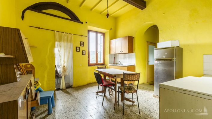 Image No.26-9 Bed Apartment for sale