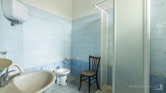 Image No.30-9 Bed Apartment for sale