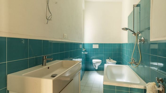 Image No.17-3 Bed Apartment for sale