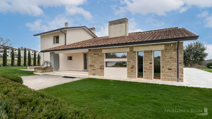 Image No.6-3 Bed Villa for sale