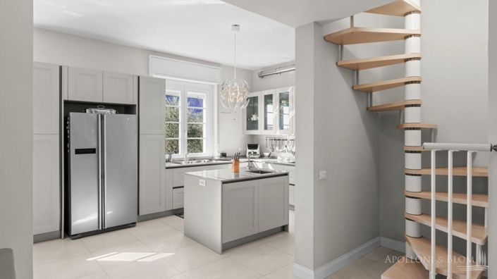 Image No.13-4 Bed Apartment for sale