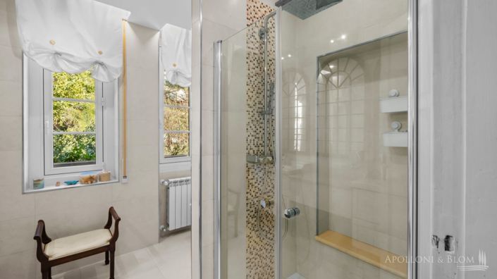 Image No.23-4 Bed Apartment for sale