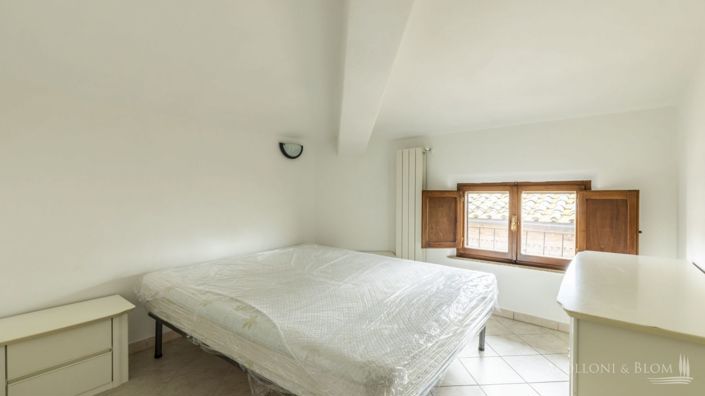 Image No.13-2 Bed Apartment for sale