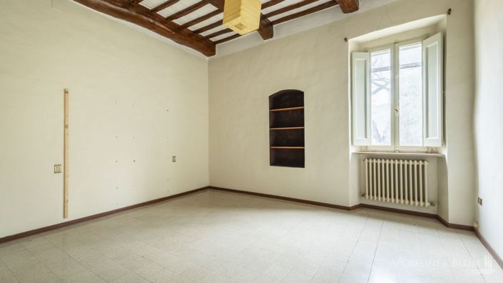 Image No.27-6 Bed Villa for sale