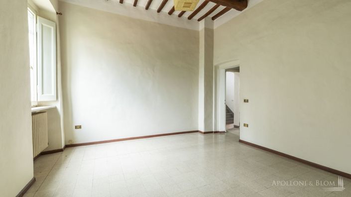 Image No.28-6 Bed Villa for sale