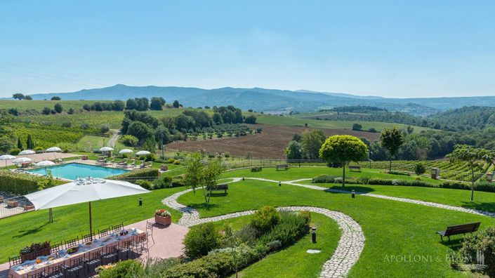 Image No.10-10 Bed Apartment for sale