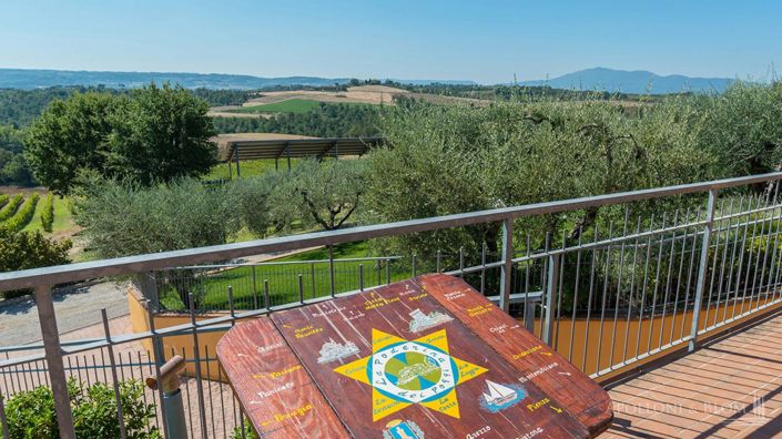 Image No.19-10 Bed Apartment for sale