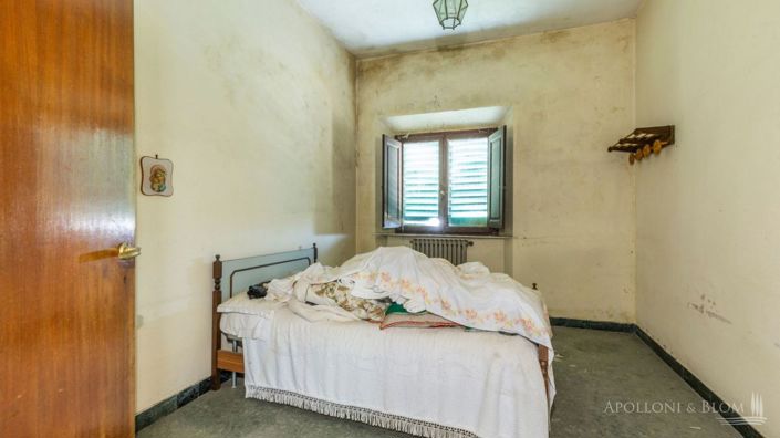 Image No.21-5 Bed Country House for sale