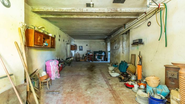 Image No.27-5 Bed Country House for sale