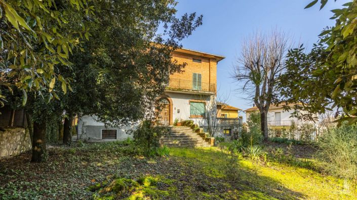 Image No.7-Maison de campagne de 5 chambres à vendre à Montepulciano