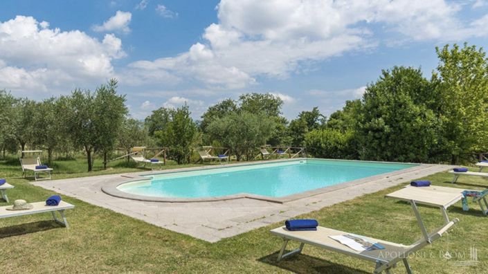 Image No.10-6 Bed Apartment for sale