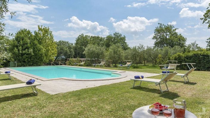 Image No.11-6 Bed Apartment for sale