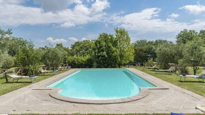 Image No.12-6 Bed Apartment for sale