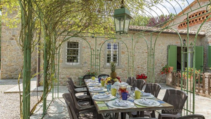 Image No.22-6 Bed Apartment for sale