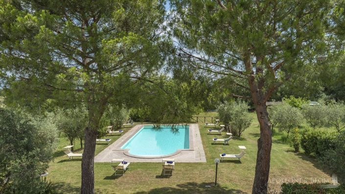 Image No.9-6 Bed Apartment for sale