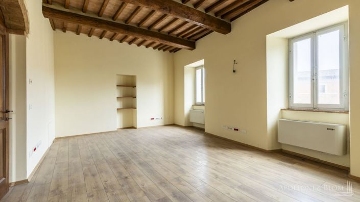 Image No.24-Appartement de 7 chambres à vendre à Montalcino