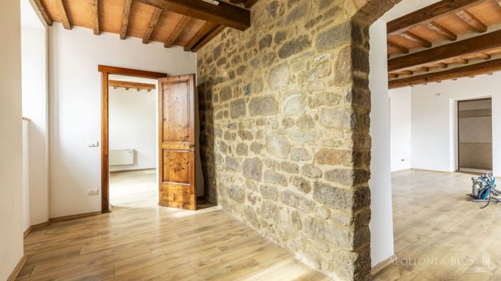 Image No.3-7 Bed Apartment for sale