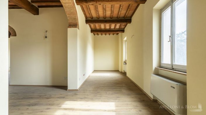 Image No.30-7 Bed Apartment for sale