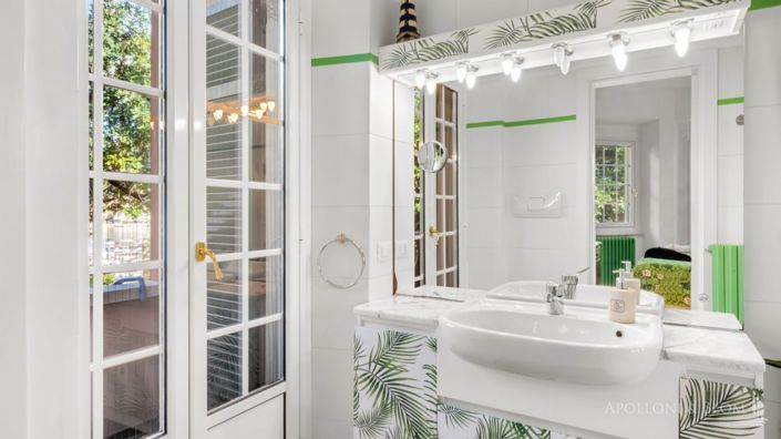 Image No.15-3 Bed Apartment for sale